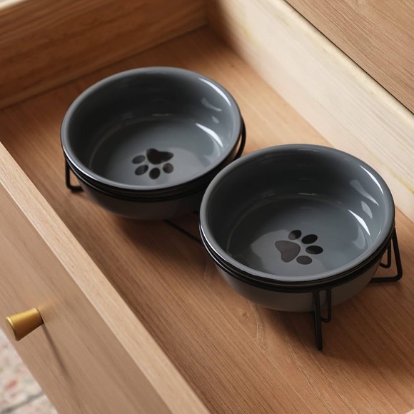 ✨BNWT - Small Pet Bowls with Heighten Metal Stand - 15 Ounces - Grey✨ - Picture 3 of 8
